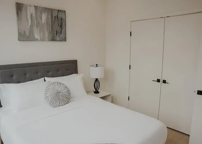 River North Private Balcony With In And Out Parking Chicago